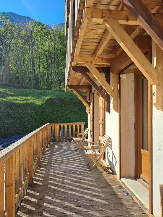 Auberge Du Glandon Saint-Colomban-des-Villards Dış mekan fotoğraf